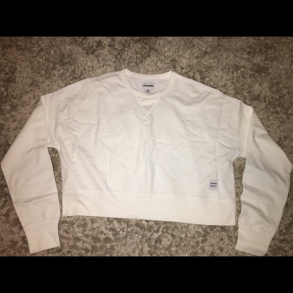 NWT! Women's Converse belly sweatshirt size Med - Picture 2 of 2